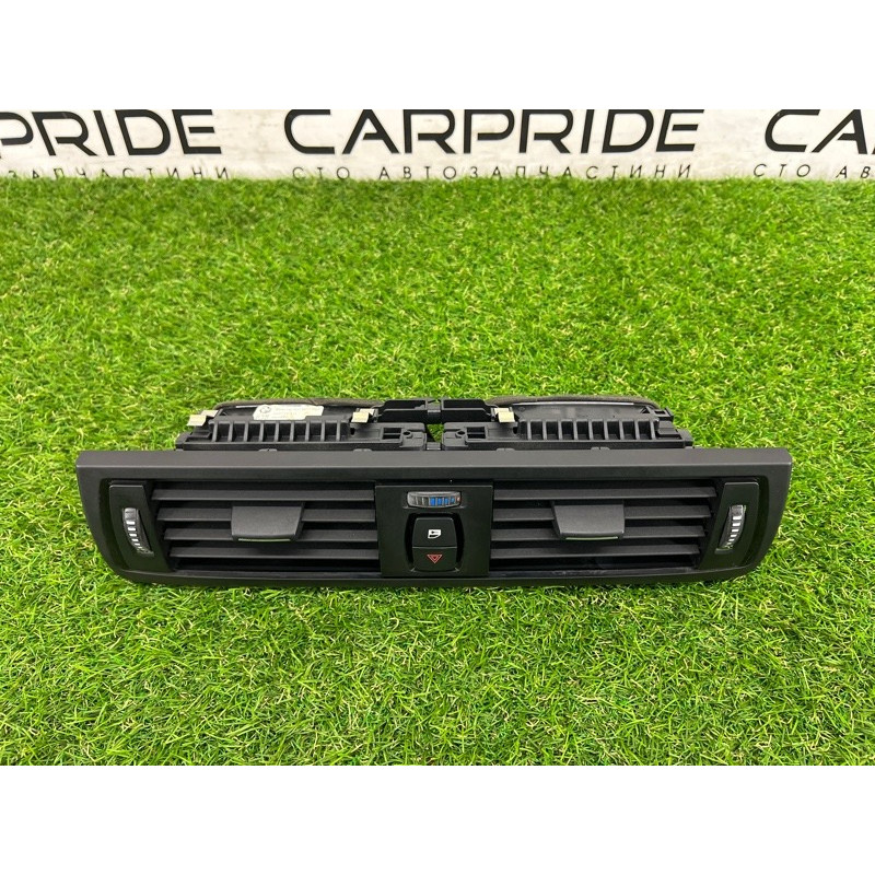 Центральный дефлектор салона (салон) BMW 2-series F22 2015 2.0 64229207116