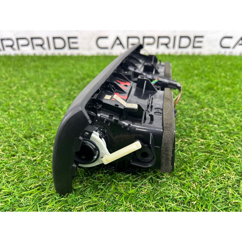 Центральный дефлектор салона (салон) BMW 2-series F22 2015 2.0 64229207116