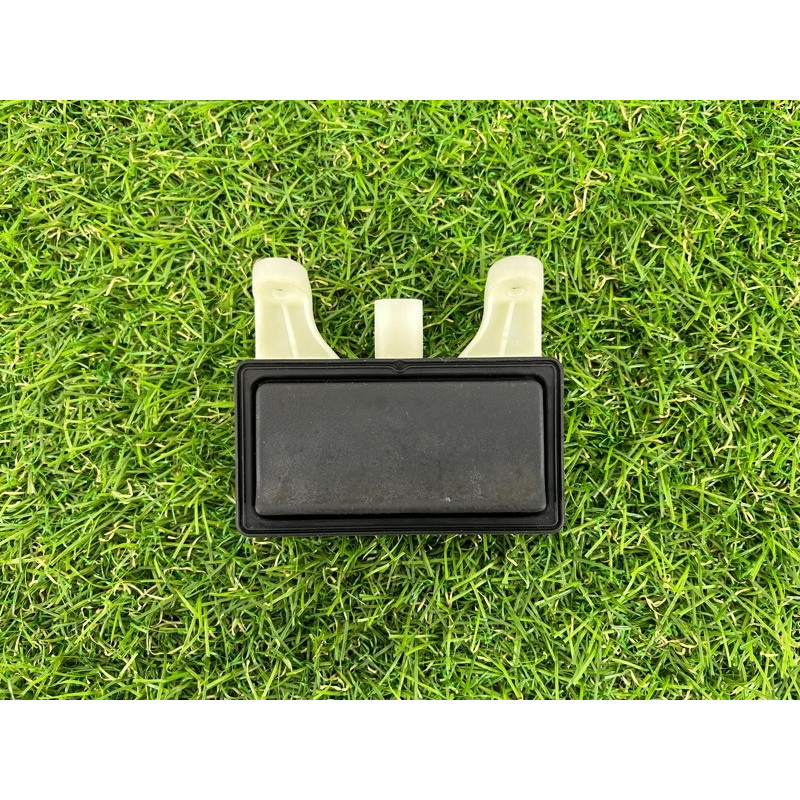 Кнопка открывания крышки багажника (электрика / кнопки) Jeep Grand Cherokee WK2 2017 3.6 68160775AB