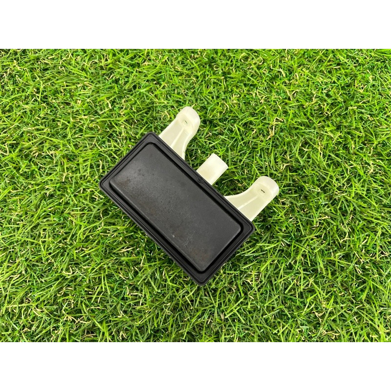 Кнопка открывания крышки багажника (электрика / кнопки) Jeep Grand Cherokee WK2 2017 3.6 68160775AB