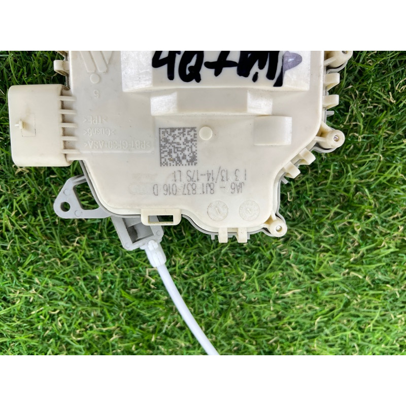 Замок двери (кузов и элементы) AUDI Q7 4L 2014 3.0 TFSi CTWB 8J1837016D