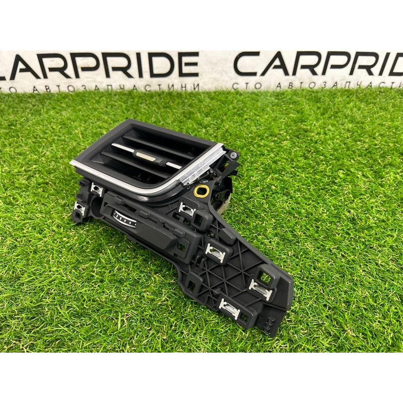 Дефлектор воздуховода (салон) AUDI Q7 4M 2017 3.0 TFSi CREC 4M1820901AN6PS