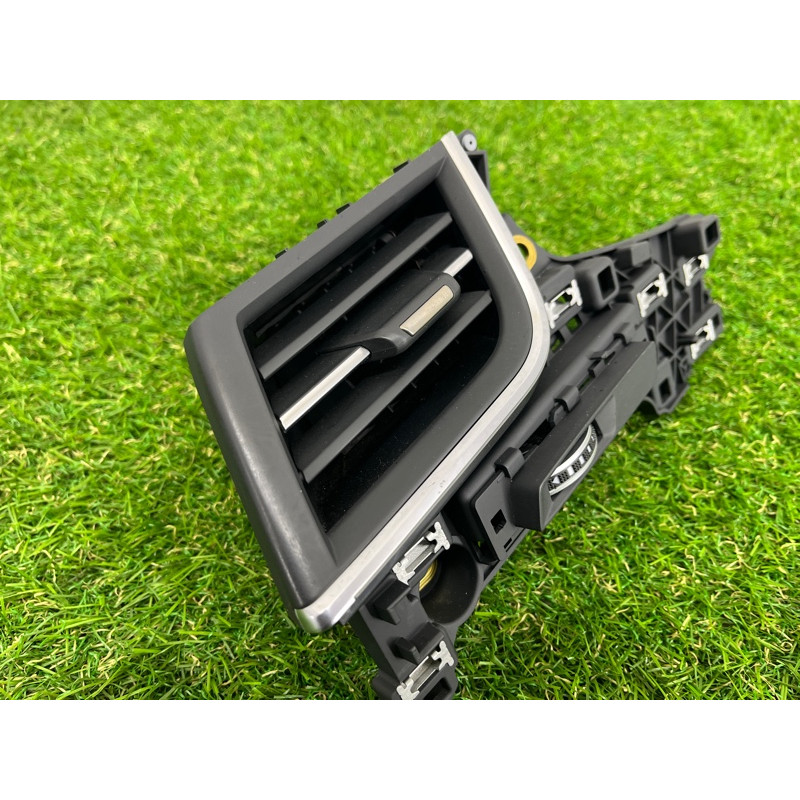 Дефлектор воздуховода (салон) AUDI Q7 4M 2017 3.0 TFSi CREC 4M1820901AN6PS