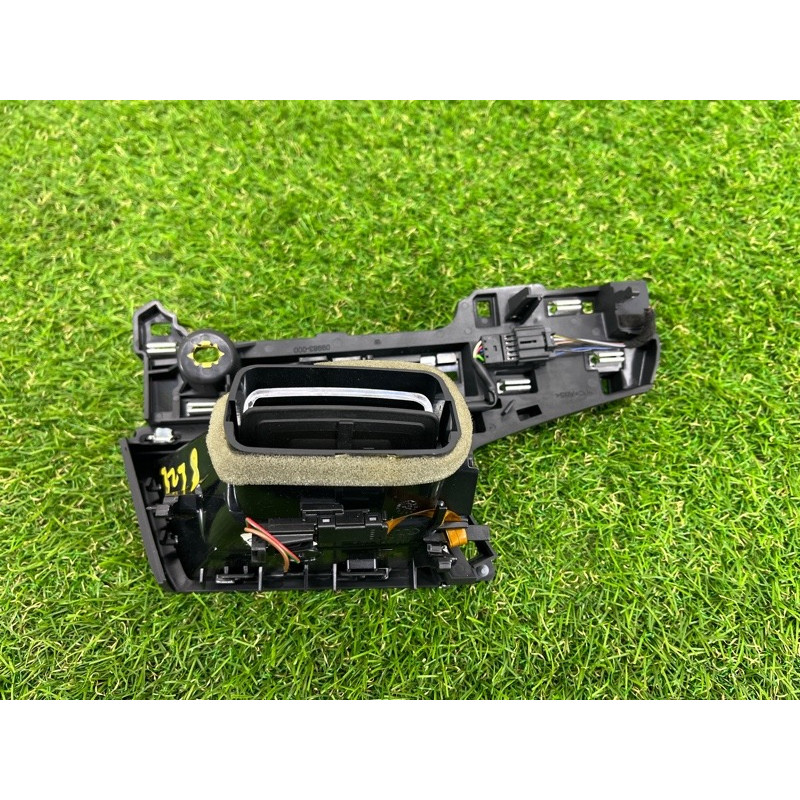 Дефлектор воздуховода (салон) AUDI Q7 4M 2017 3.0 TFSi CREC 4M1820901AN6PS