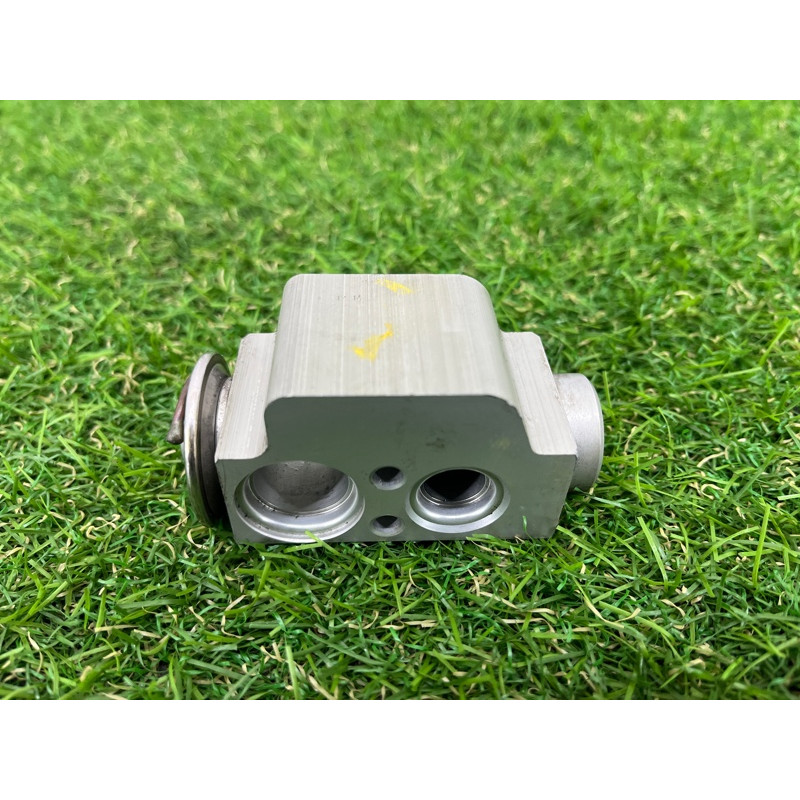 Клапан испарителя кондиционера (отопление и кондиционирование) AUDI Q7 4L 2014 3.0 TFSi CTWB 7L0820679D