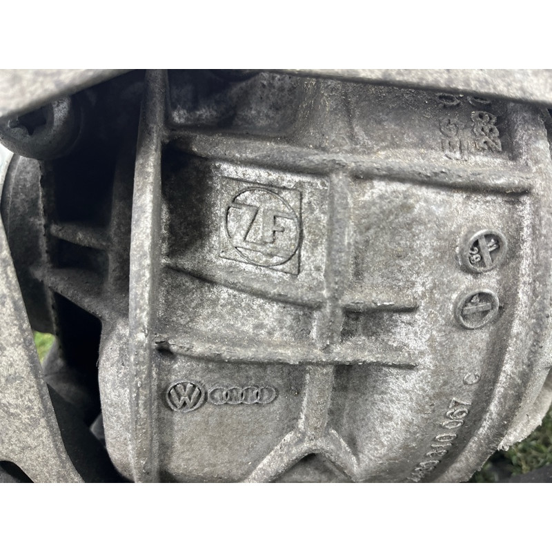 Редуктор (трансмиссия) AUDI Q5 8R 2012 3.2 CALB 0BD500043G