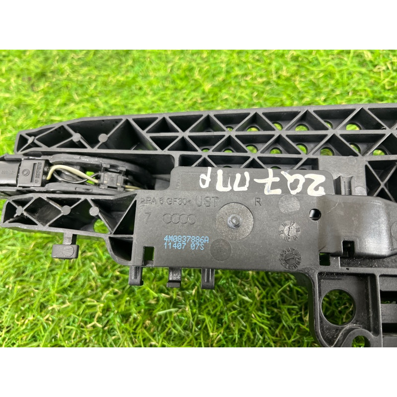 Ручка двери внешняя (кузов и элементы) AUDI Q7 4M 2018 3.0 TFSi 4H0837206GRU