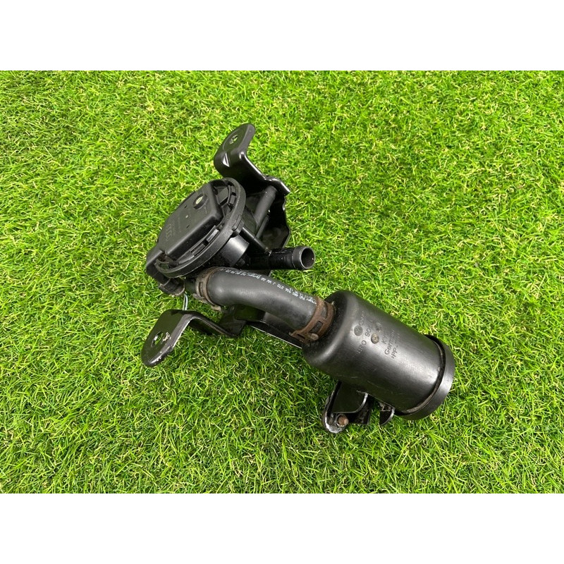 Клапан Абсорбера (топливная система) AUDI Q7 4M 2018 3.0 TFSi 4M0201997L