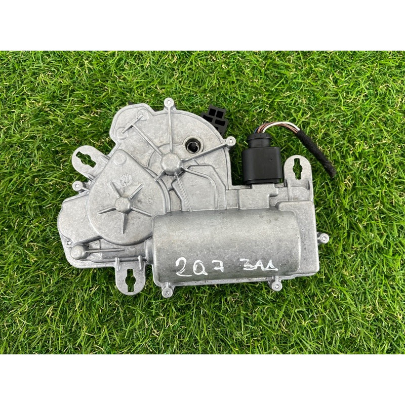 Привод замка багажника (электрика) AUDI Q7 4M 2018 3.0 TFSi 4M0827887C