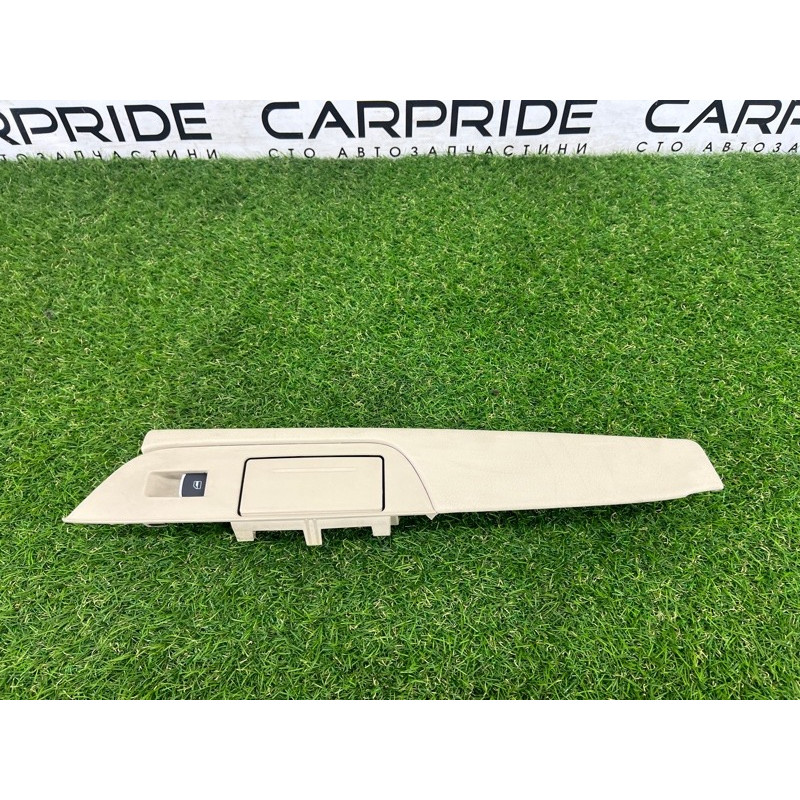 Обшивка ручки підлокітника (салон) Volkswagen Touareg NF 2012 3.6 7P6868139DJH8