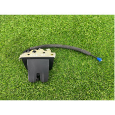 Замок багажника