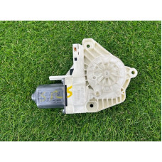 Мотор стеклоподъемника