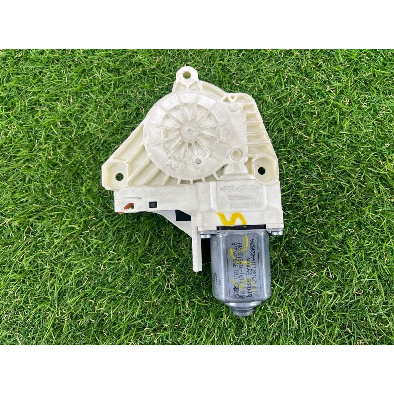 Мотор стеклоподъемника (электрика) AUDI Q5 8R 2012 3.2 CALB 8K0959812A