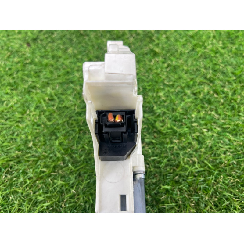 Мотор стеклоподъемника (электрика) AUDI Q5 8R 2012 3.2 CALB 8K0959812A