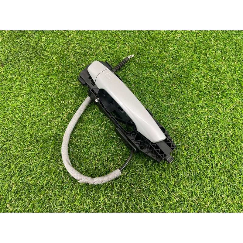 Ручка двери внешняя (кузов и элементы) AUDI A3 8V 2015 1.8 8V0837206AGRU