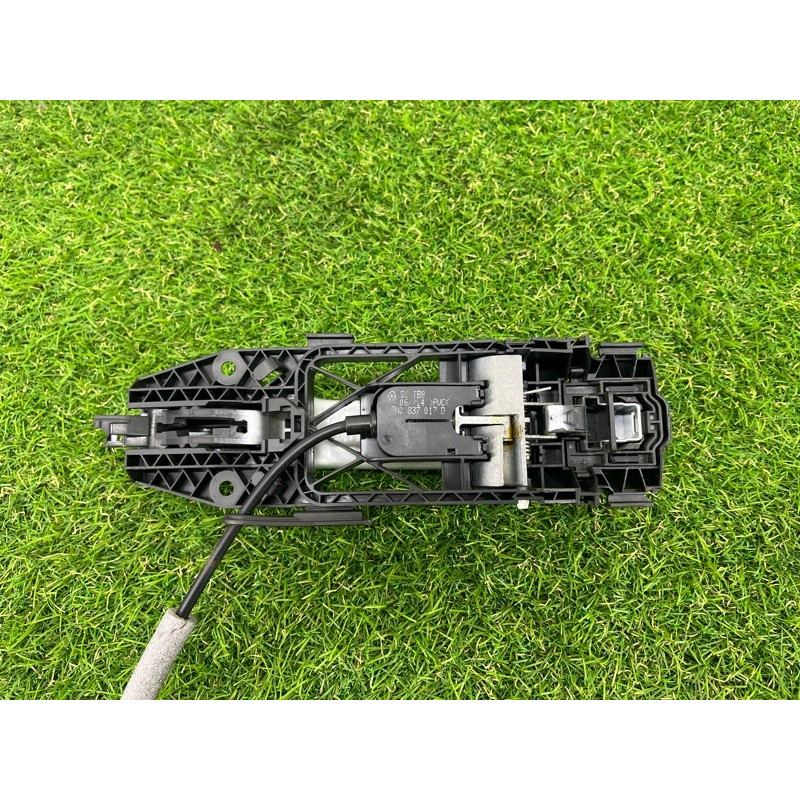 Ручка двери внешняя (кузов и элементы) AUDI A3 8V 2015 1.8 8V0837206AGRU