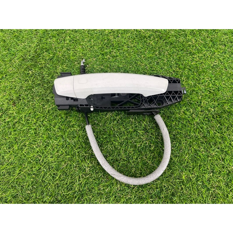 Ручка двери внешняя (кузов и элементы) AUDI A3 8V 2018 2.0 CZRA 8V0837206AGRU