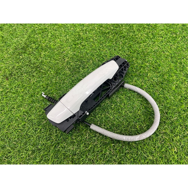 Ручка двери внешняя (кузов и элементы) AUDI A3 8V 2018 2.0 CZRA 8V0837206AGRU