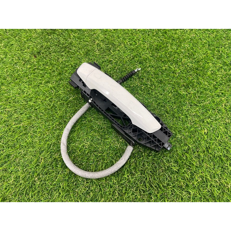 Ручка двери внешняя (кузов и элементы) AUDI A3 8V 2018 2.0 CZRA 8V0837206AGRU