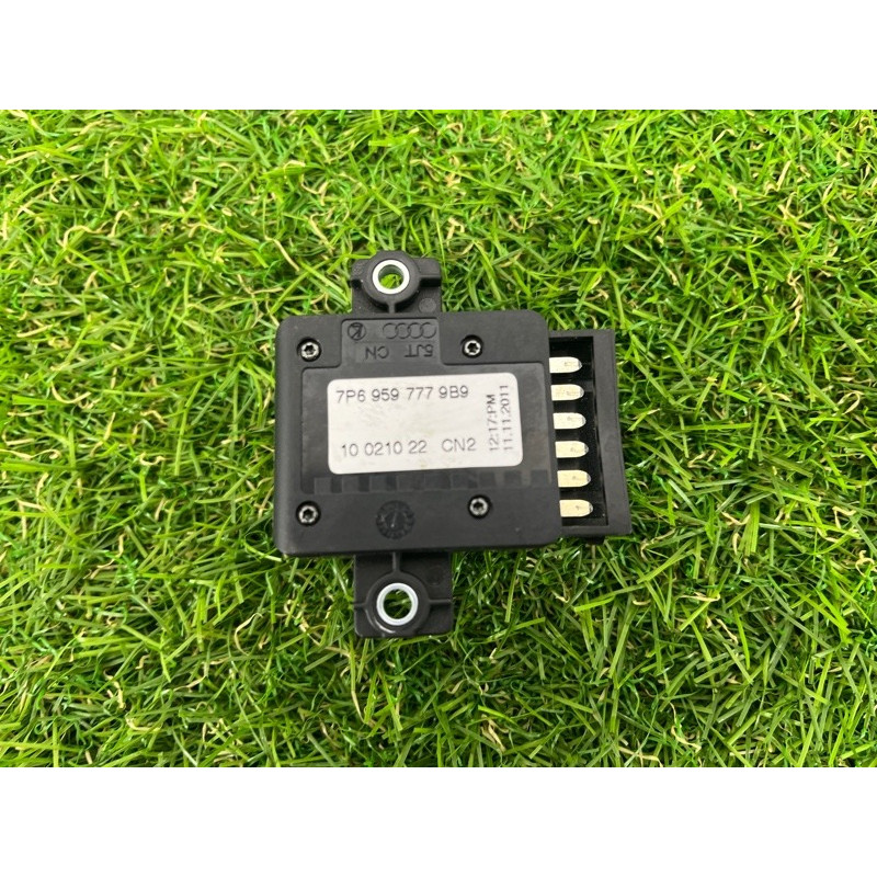 Кнопка регулировки сиденья (электрика / кнопки) Volkswagen Touareg NF 2012 3.6 7P6959777QWA