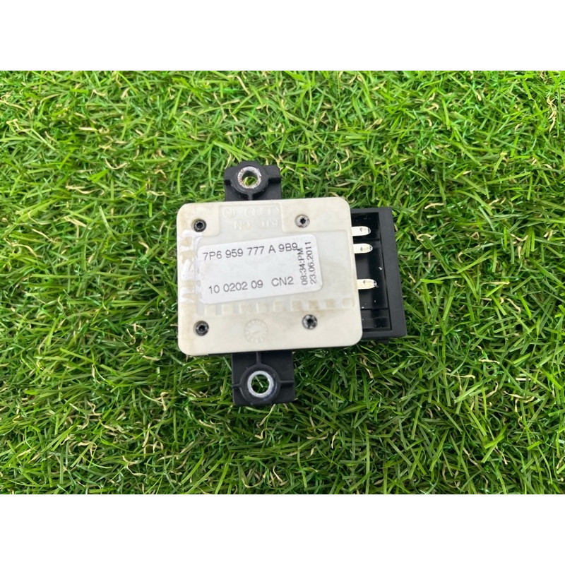 Кнопка регулировки сиденья (электрика / кнопки) Volkswagen Touareg NF 2012 3.6 7P6959777AQWA