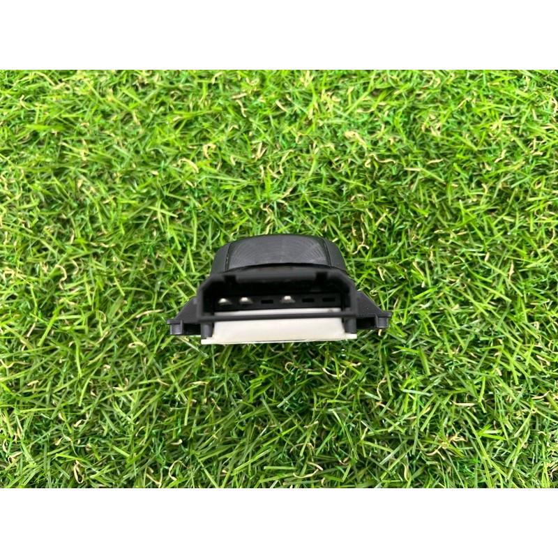 Кнопка регулировки сиденья (электрика / кнопки) Volkswagen Touareg NF 2012 3.0 7P6959777AQWA