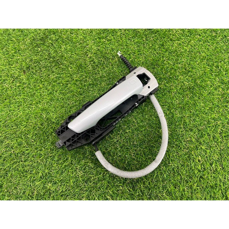 Ручка двери внешняя (кузов и элементы) AUDI A3 8V 2015 1.8 8V0837205AGRU