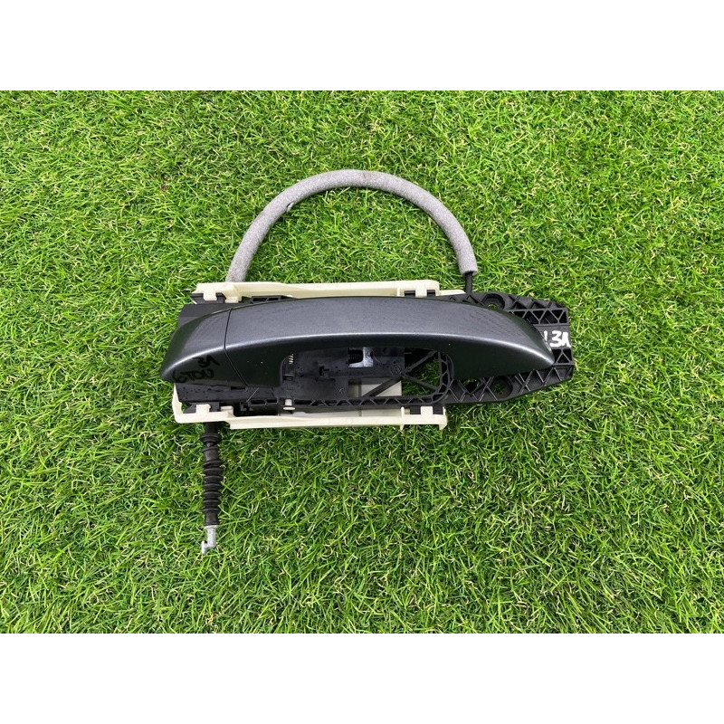 Ручка двери внешняя (кузов и элементы) Volkswagen Touareg NF 2012 3.6 7P6837205EGRU