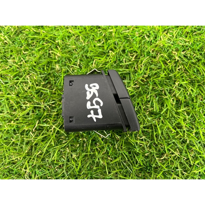 Кнопка аварийной сигнализации (электрика / кнопки) BMW X5 E70 2008 3.0 N52N 61316919506