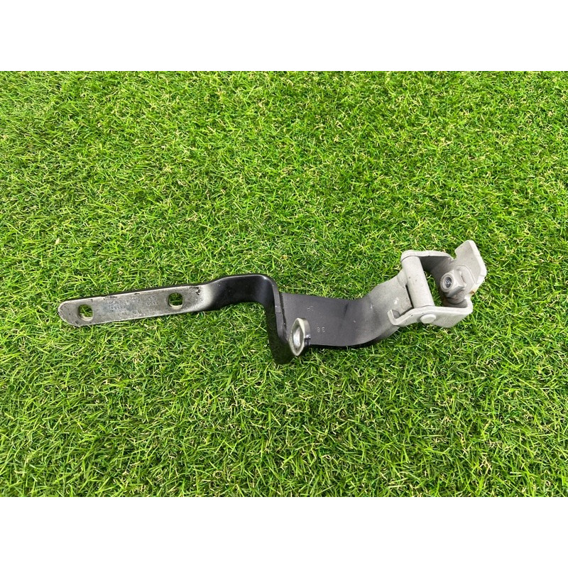 Петля багажника (кузов и элементы) AUDI A7 4G 2013 3.0 CGXB 4G8827299