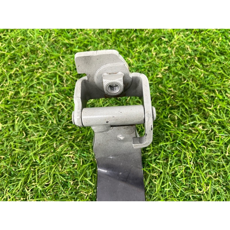 Петля багажника (кузов и элементы) AUDI A7 4G 2013 3.0 CGXB 4G8827299