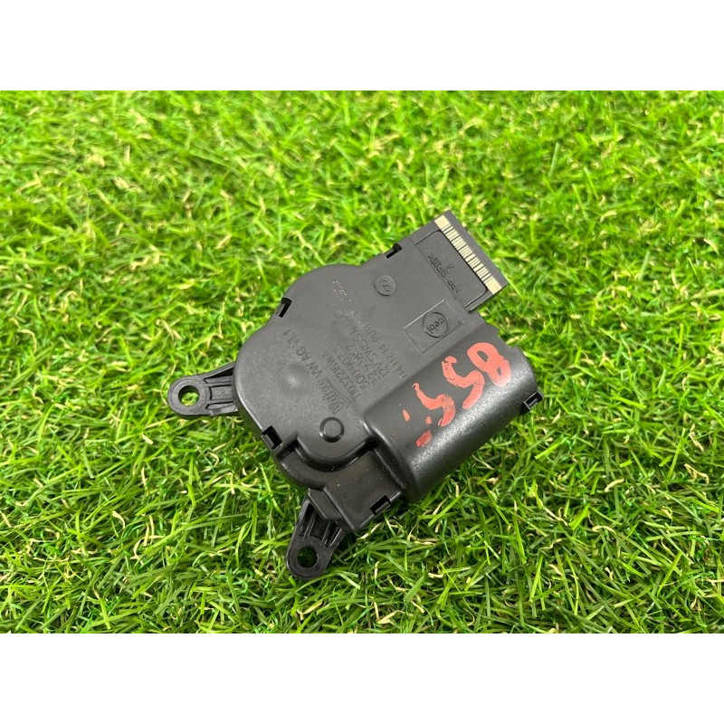 Привод заслонки отопителя (отопление и кондиционирование) AUDI A3 8V 2015 1.8 5Q0907511K