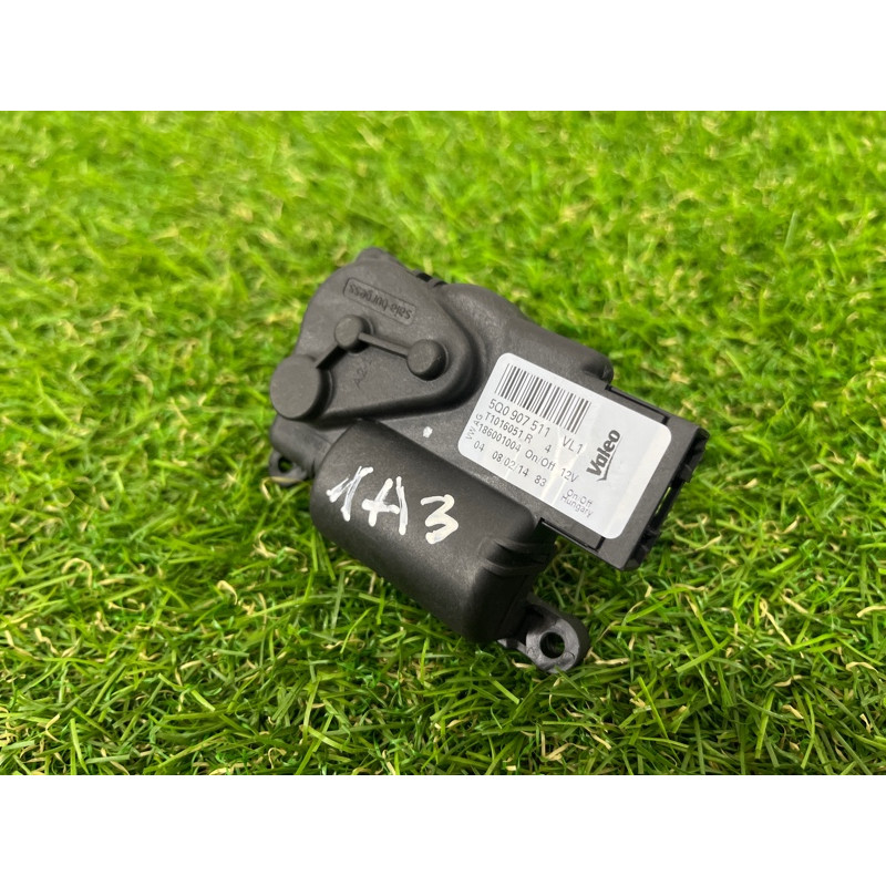 Привод заслонки отопителя (отопление и кондиционирование) AUDI A3 8V 2015 1.8 5Q0907511