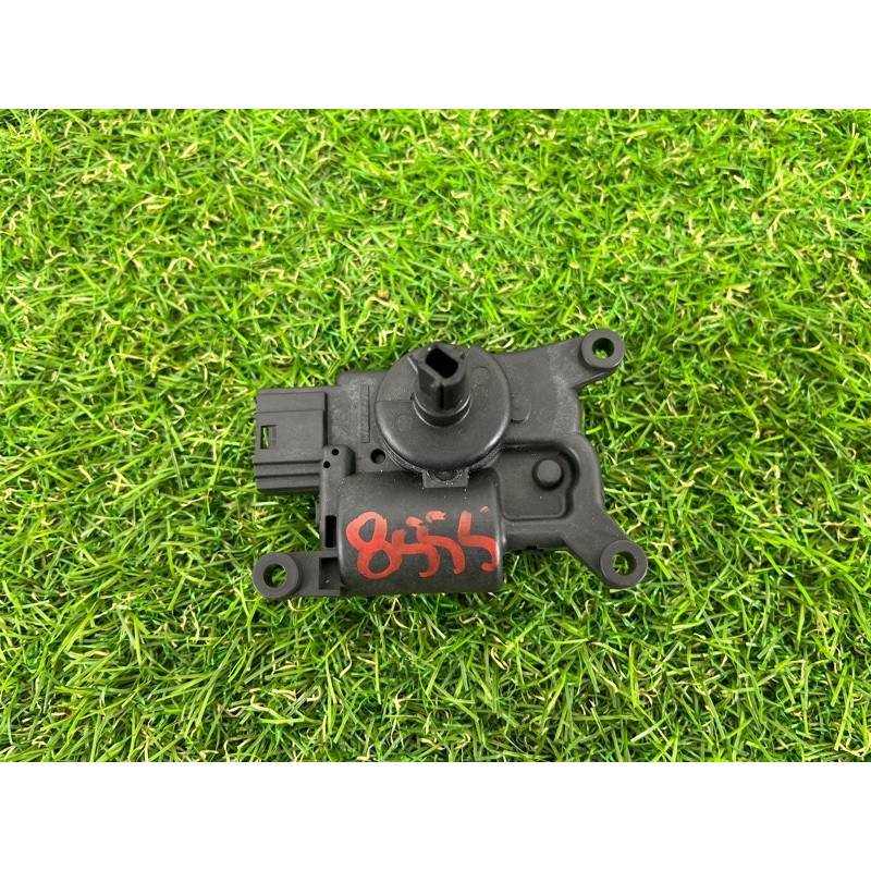 Привод заслонки отопителя (отопление и кондиционирование) AUDI A3 8V 2015 1.8 5Q0907511