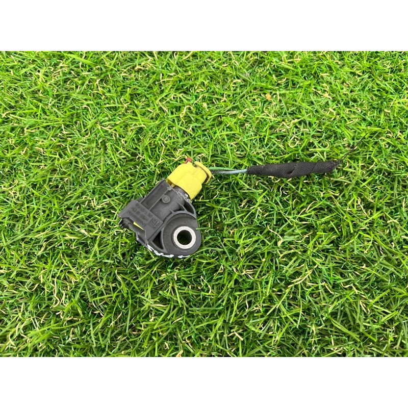 Датчик удара (электрика / датчики) Volkswagen Passat B7 2016 1.8 561959659