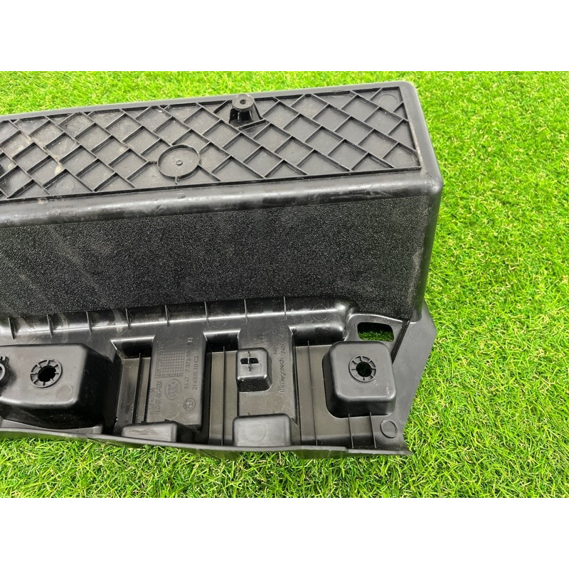 Лоток багажника (салон) BMW 5-series G30 2017 2.0 B46B20 51479871616