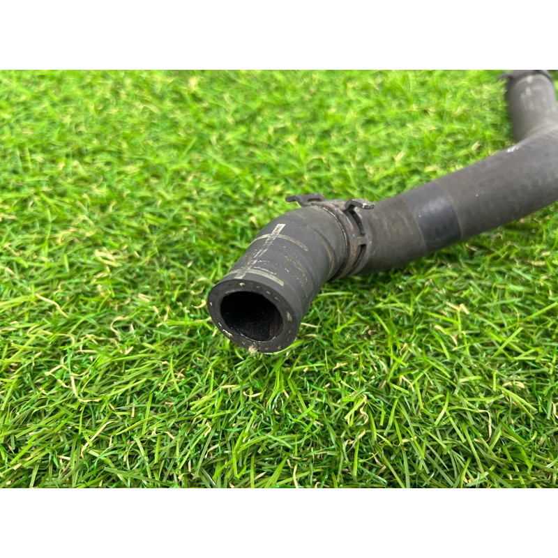 Трубка системы охлаждения (система охлаждения) Volkswagen Touareg II NF 2013 3.0 7P6121157D