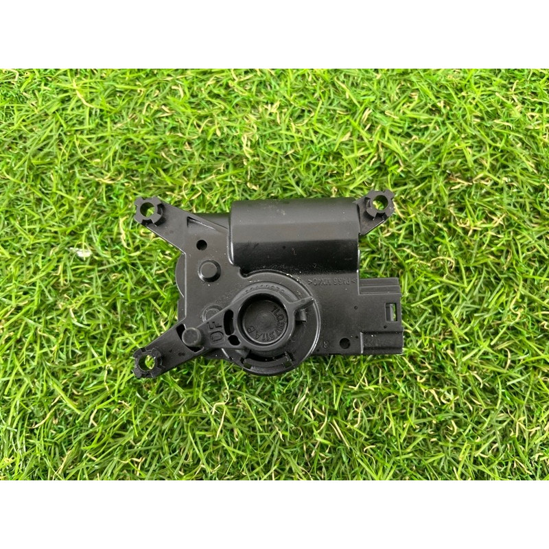 Привод заслонки отопителя (отопление и кондиционирование) AUDI Q7 4L 2014 3.0 TFSi CTWB 7L0907511AB