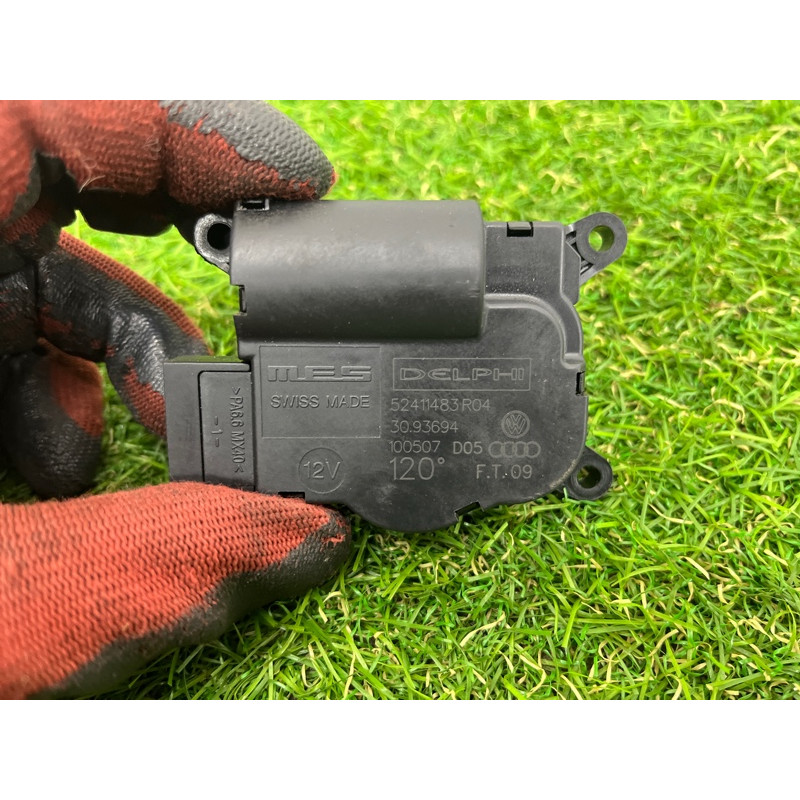 Привод заслонки отопителя (отопление и кондиционирование) AUDI Q7 4L 2014 3.0 TFSi CTWB 7L0907511AB