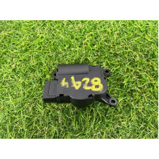 Привод заслонки отопителя