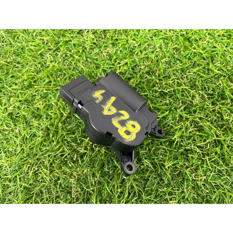 Привод заслонки отопителя (отопление и кондиционирование) AUDI Q7 4L 2007 3.6 7L0907511AG