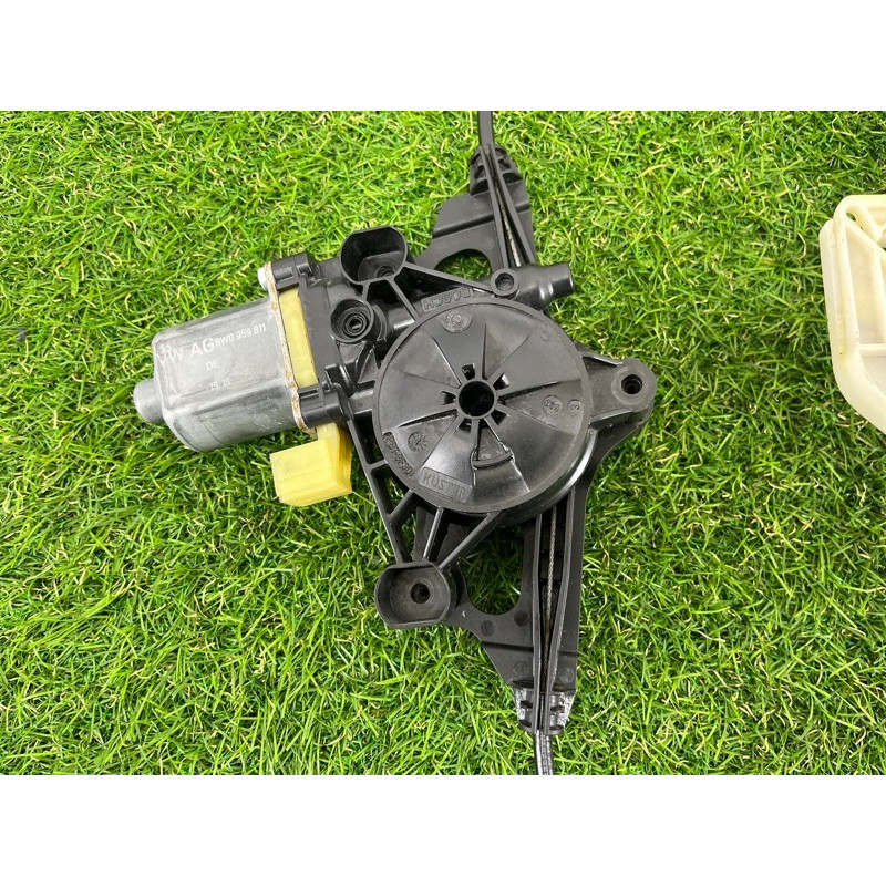 Механизм стеклоподъемника с мотором (кузов и элементы) AUDI A4 B9 2017 2.0 8W0839461