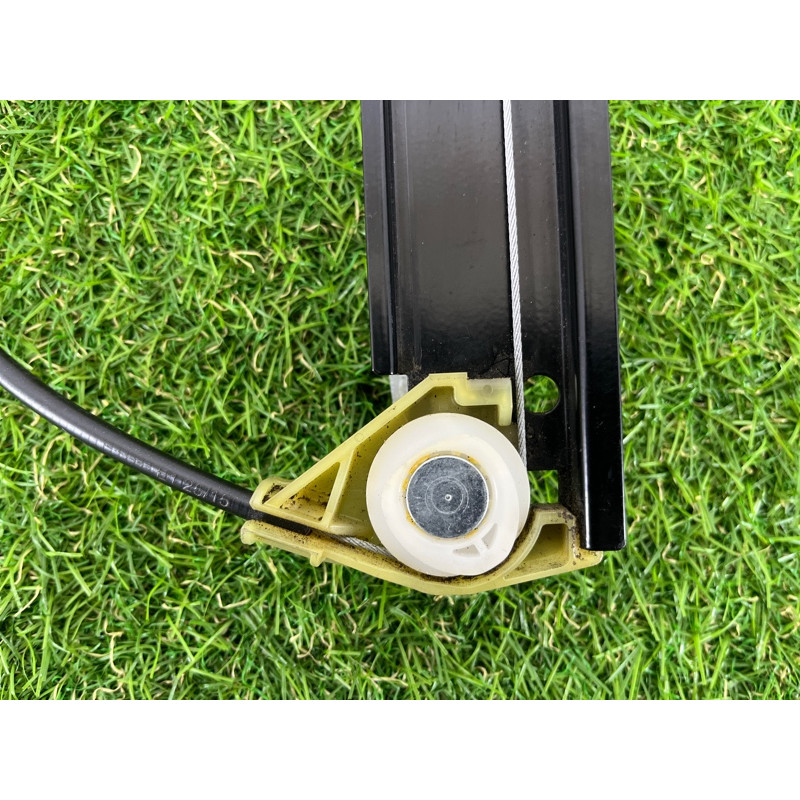 Механизм стеклоподъемника с мотором (кузов и элементы) AUDI A4 B9 2017 2.0 8W0839461