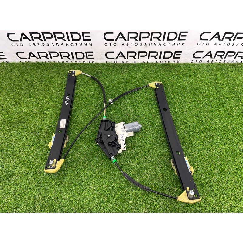 Механизм стеклоподъемника с мотором (кузов и элементы) AUDI Q5 8R 2012 3.2 CALB 8R0837461G