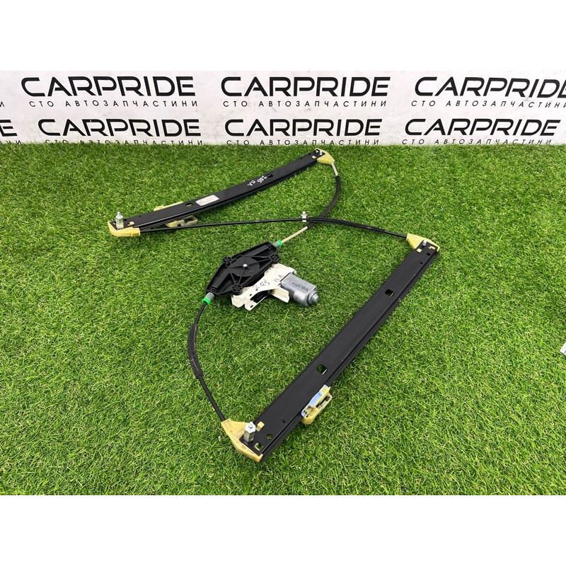Механизм стеклоподъемника с мотором (кузов и элементы) AUDI Q5 8R 2012 3.2 CALB 8R0837461G