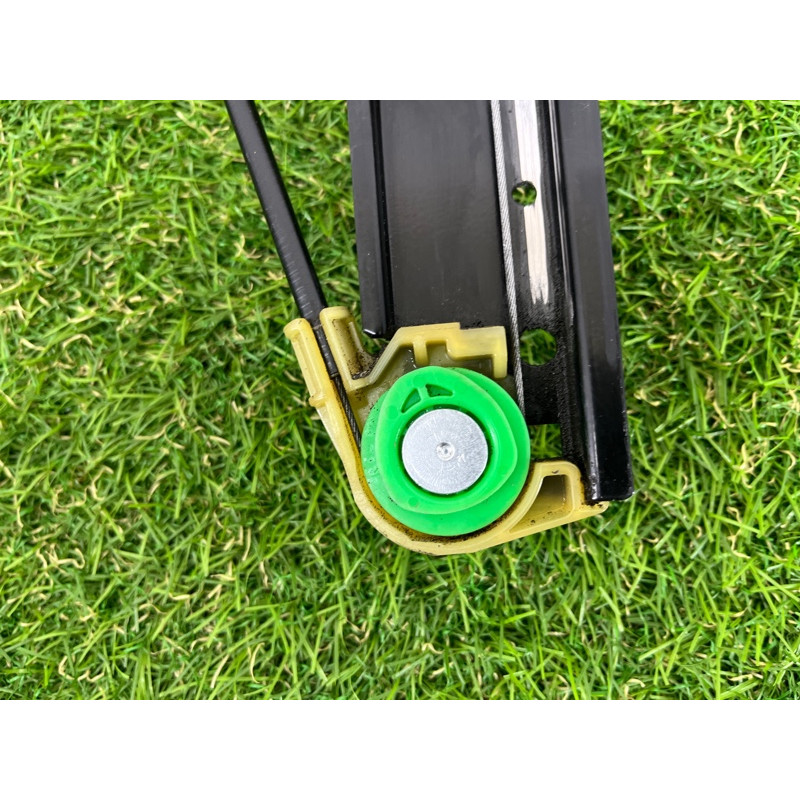 Механизм стеклоподъемника с мотором (кузов и элементы) AUDI Q5 8R 2012 3.2 CALB 8R0837461G