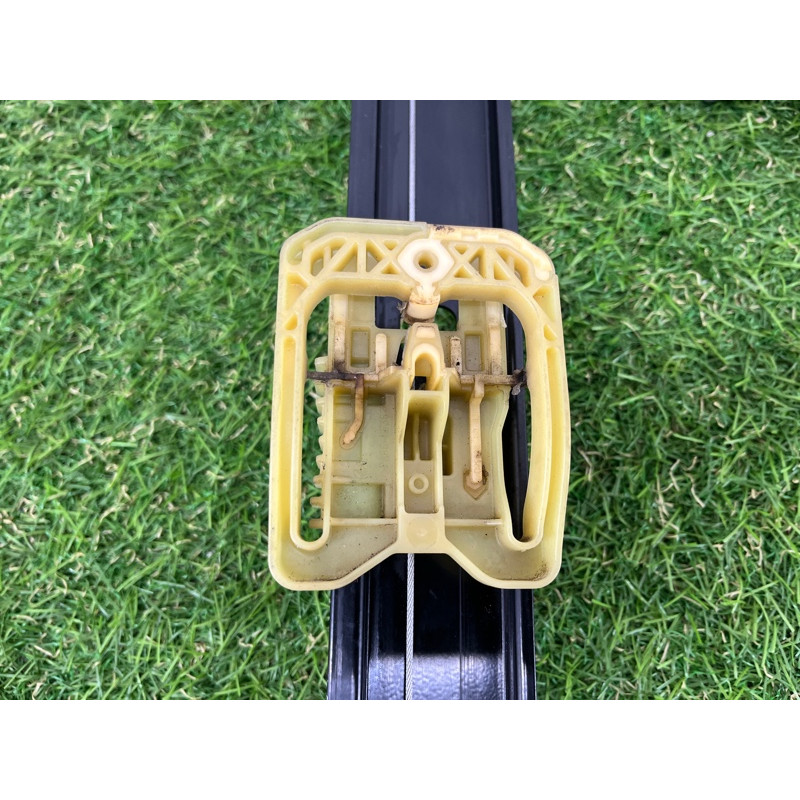 Механизм стеклоподъемника с мотором (кузов и элементы) AUDI A4 B9 2017 2.0 8W0837461