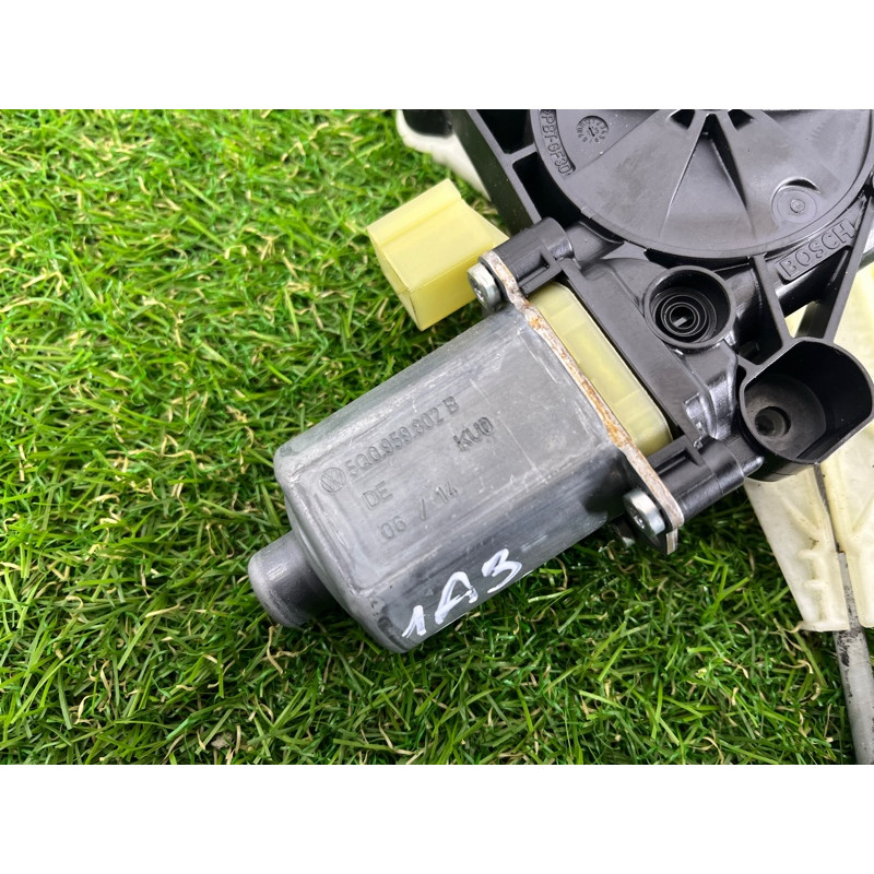 Механизм стеклоподъемника с мотором (кузов и элементы) AUDI A3 8V 2015 1.8 8V4837461