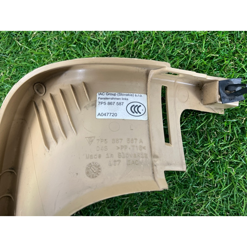 Обшивка крышки багажника (салон) PORSCHE CAYENNE 958 2012 4.8 958555587004H0