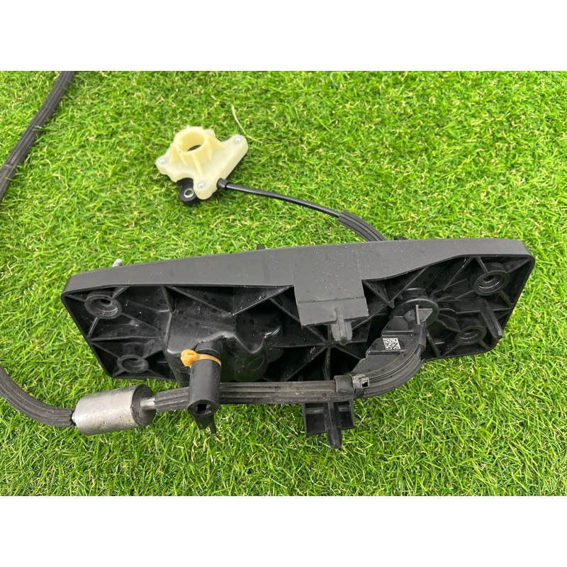 Трос аварийной разблокировки АКПП (трансмиссия) AUDI A4 B9 2017 2.0 8W0713052K